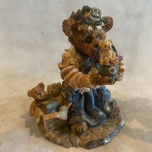 NIB Boyd’s Bears & Friends, “The Collector”, GCC 20th Anniv. Edition, Retired